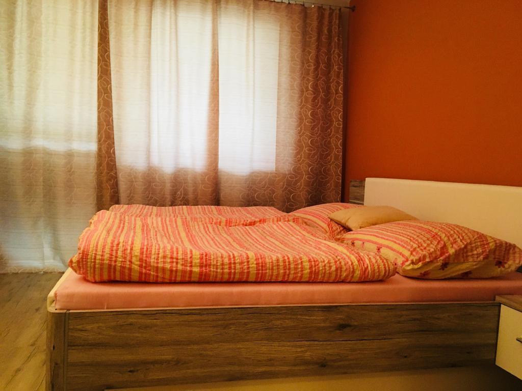 זנוימו Apartman Jarosova מראה חיצוני תמונה
